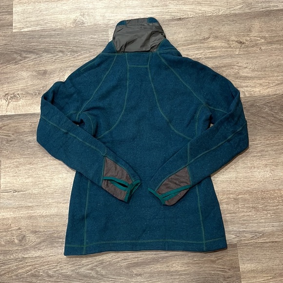 Marmot Grace Sweater Blue Size Medium Pullover Fleece - Picture 9 of 12